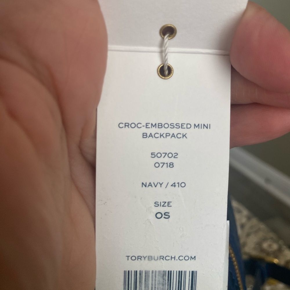 Tory Burch tory burch croc-embossed backpack - Picture 4 of 10